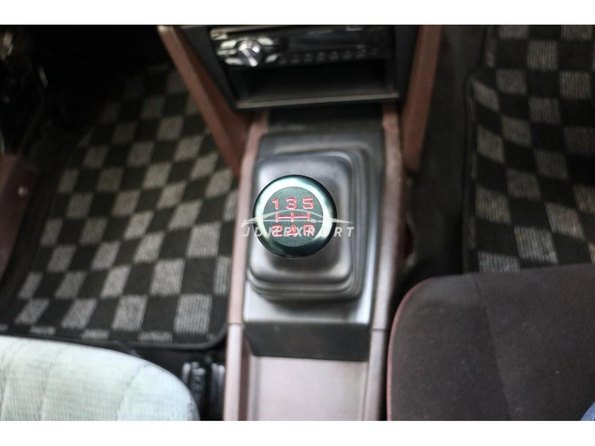 Toyota Corolla Levin 1983 thumbnail 9