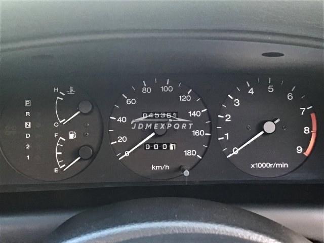 Nissan Primera 1995