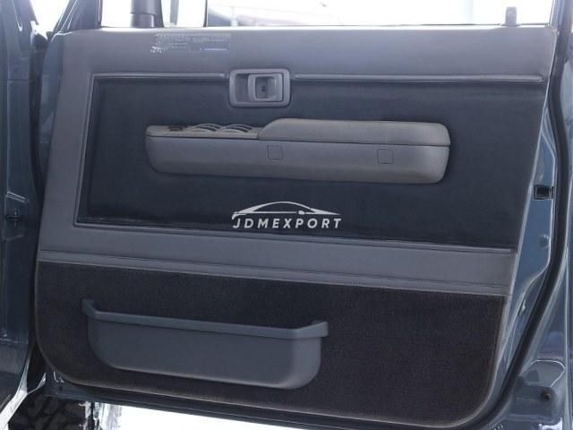 Toyota Land Cruiser Prado 1995 thumbnail 6