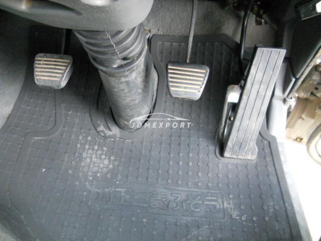 Mitsubishi Fuso Canter 1999 thumbnail 19