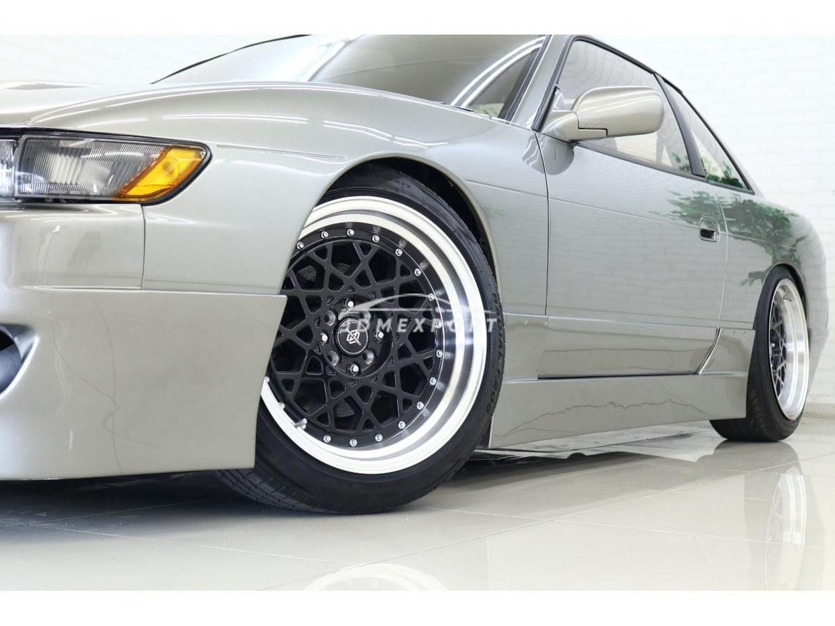 Nissan Silvia 1991 thumbnail 4