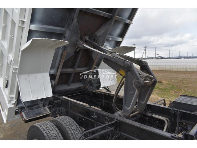 Mitsubishi Fuso Fighter 2000 thumbnail 74
