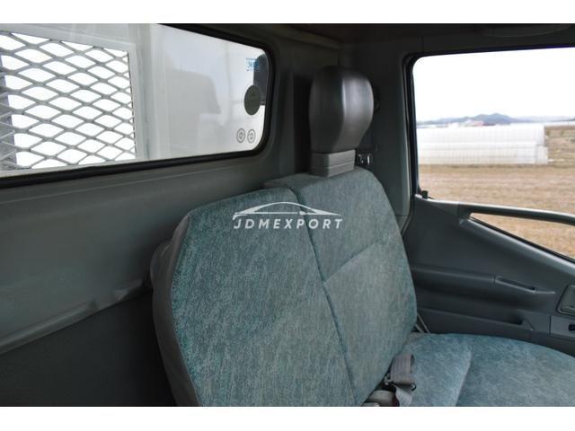 Mitsubishi Fuso Fighter 2000 thumbnail 36