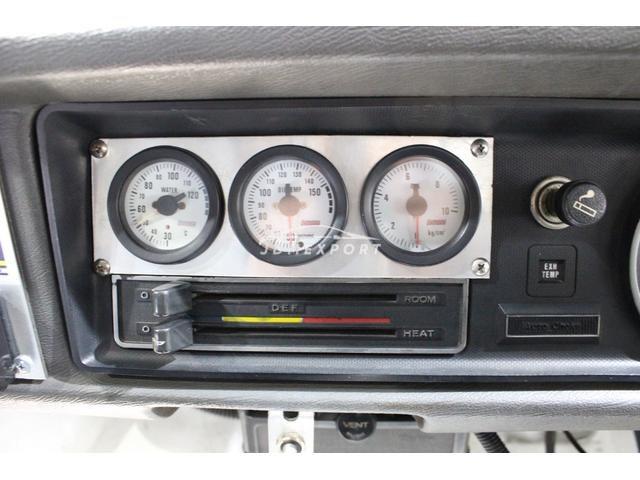 Nissan Sunny Truck 1991 thumbnail 37