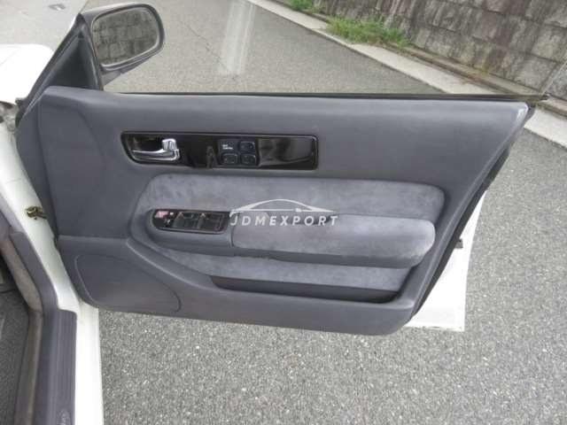 Nissan Gloria Van 1994 thumbnail 28