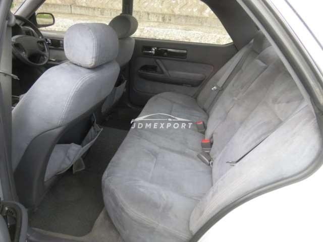 Nissan Gloria Van 1994 thumbnail 5