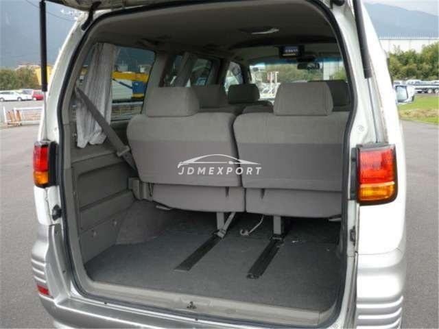 Nissan Elgrand 2001 thumbnail 8