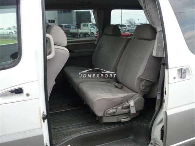 Nissan Elgrand 2001 thumbnail 7