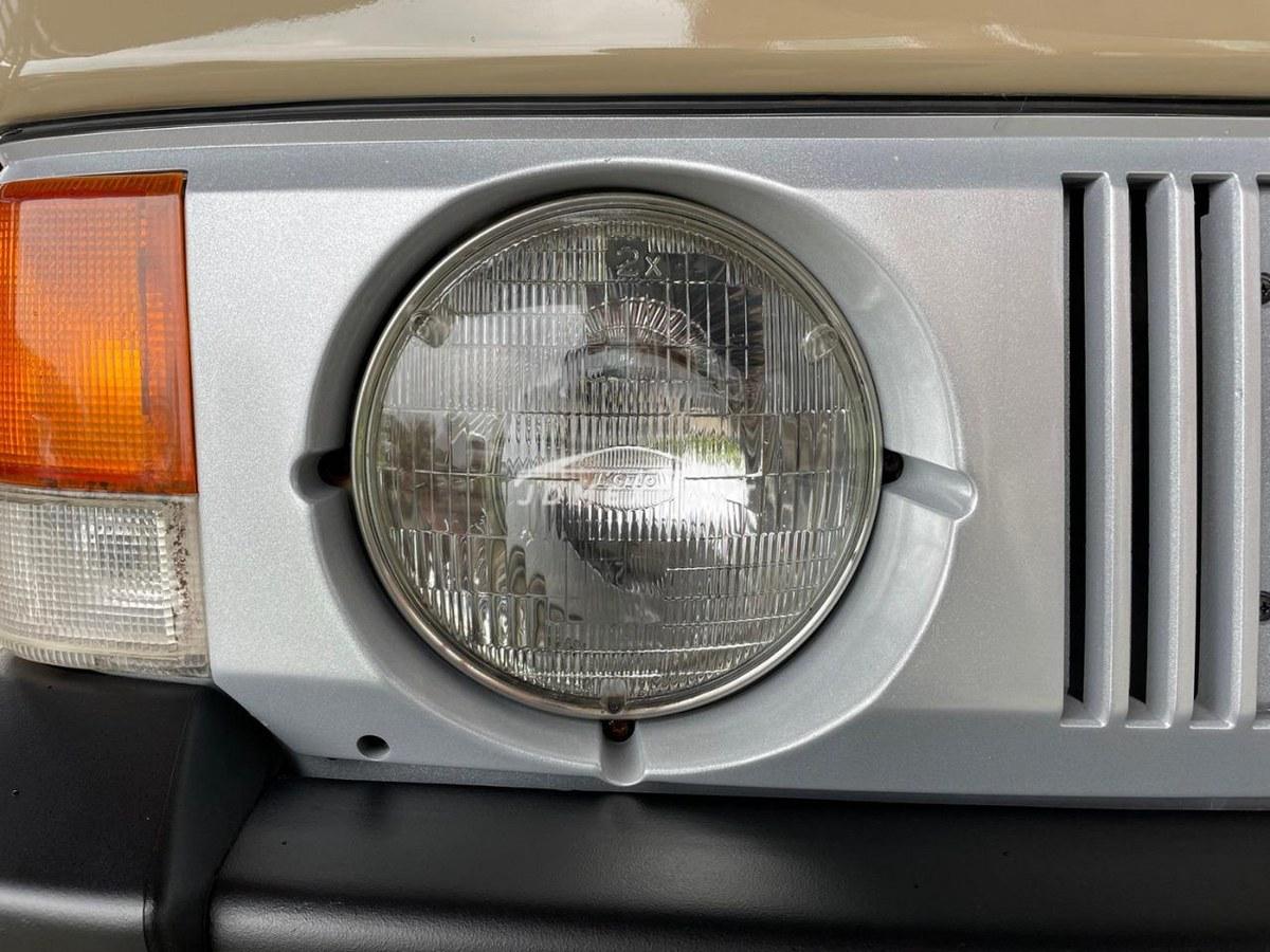 Nissan Vanette Van 1990 thumbnail 10