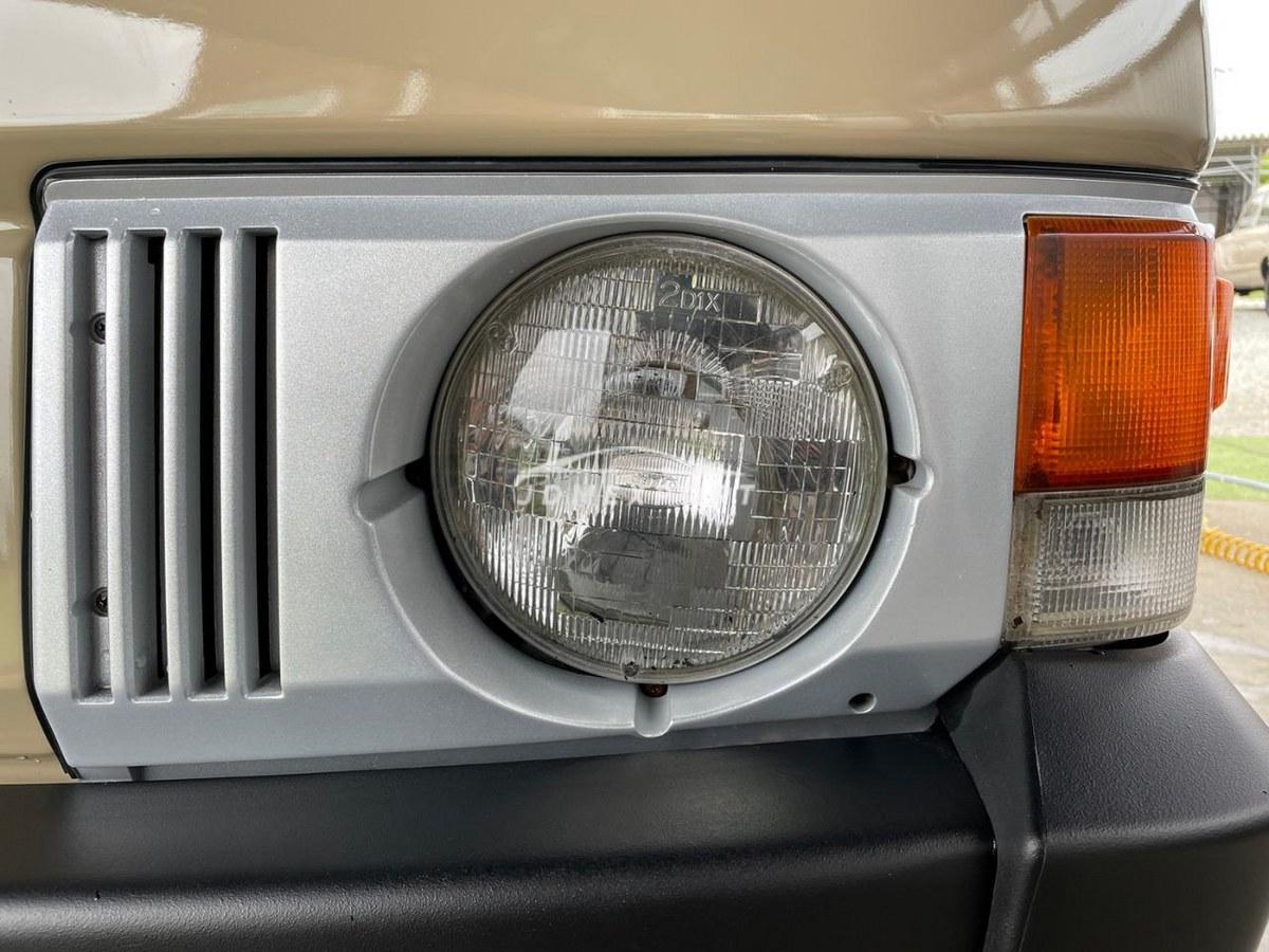 Nissan Vanette Van 1990 thumbnail 9