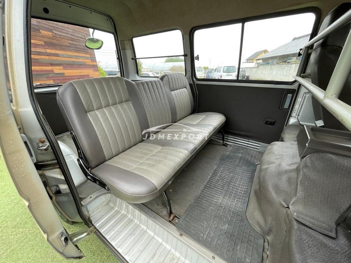 Nissan Vanette Van 1990 thumbnail 20