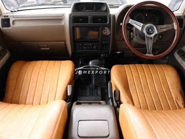 Toyota Land Cruiser Prado 2000 thumbnail 3
