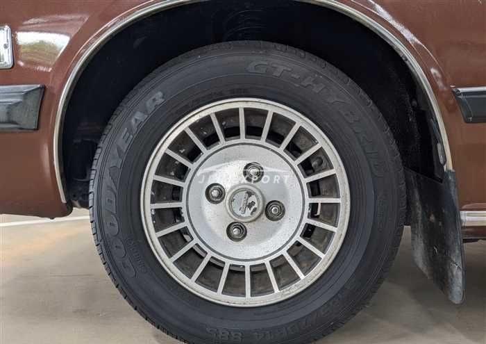 Mazda Luce 1980 thumbnail 9