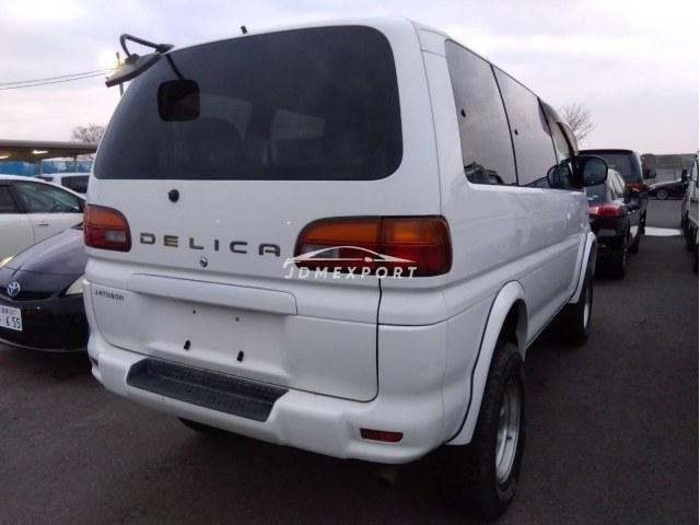 Mitsubishi Delica Spacegear 1999 thumbnail 6