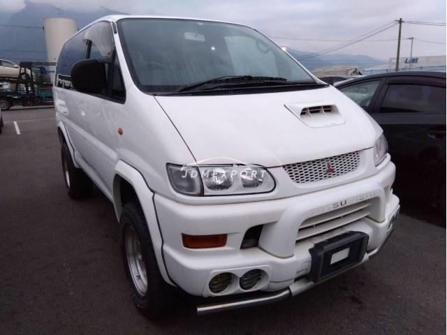 Mitsubishi Delica Spacegear 1999 thumbnail 5