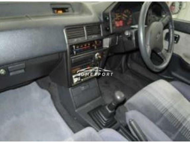Mazda Familia 1988 thumbnail 7
