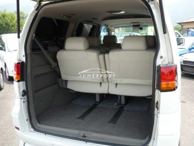 Nissan Elgrand 2001 thumbnail 6