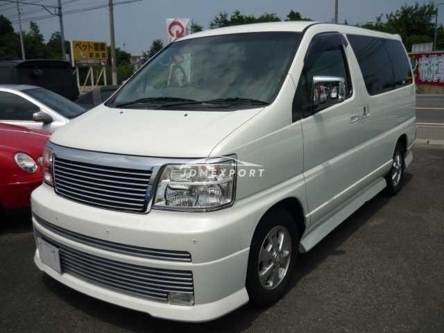 Nissan Elgrand 2001