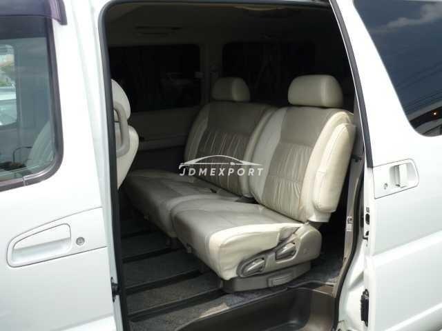 Nissan Elgrand 2001 thumbnail 5