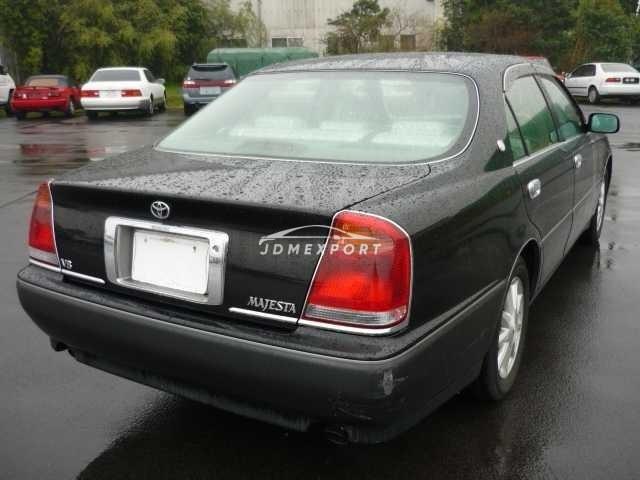 Toyota Crown Majesta 2000 thumbnail 2