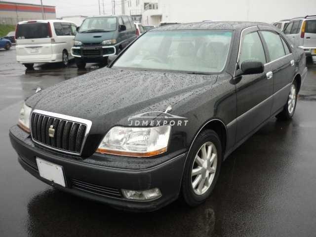 Toyota Crown Majesta 2000