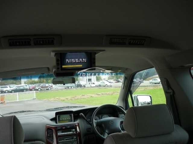 Nissan Elgrand 2001 thumbnail 9