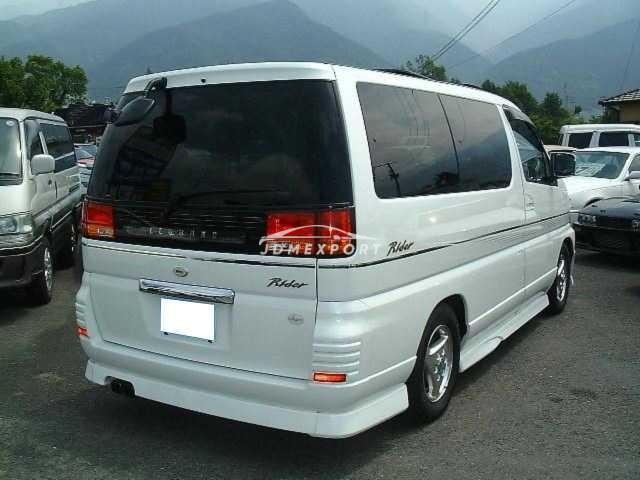 Nissan Elgrand 1999 thumbnail 2