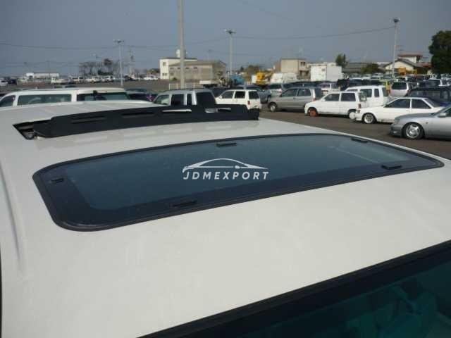 Nissan Elgrand 1998 thumbnail 9