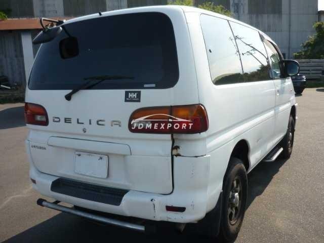 Mitsubishi Delica Spacegear 1999 thumbnail 2