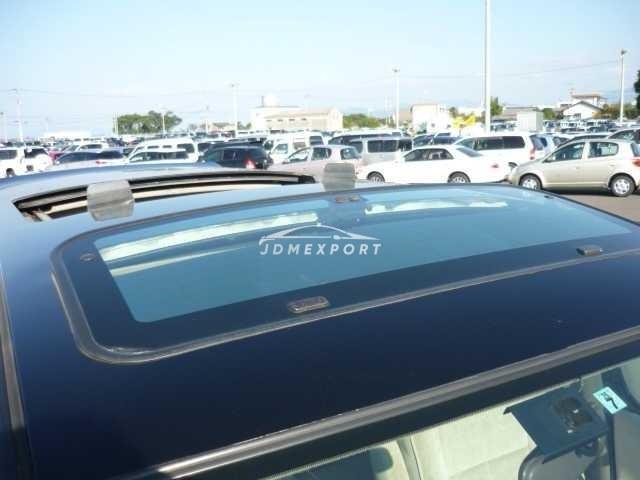 Toyota Granvia 2000 thumbnail 9