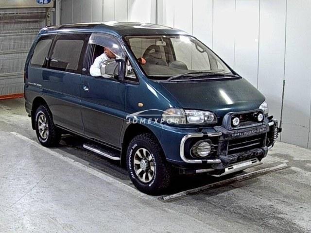 Mitsubishi Delica Spacegear 1994