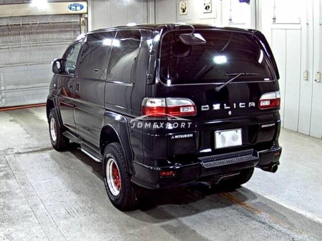 Mitsubishi Delica Spacegear 2001 thumbnail 5