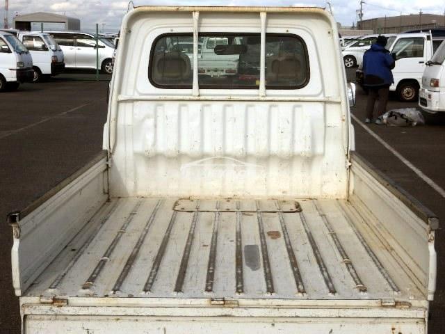 Daihatsu Hijet Truck 1999 thumbnail 8