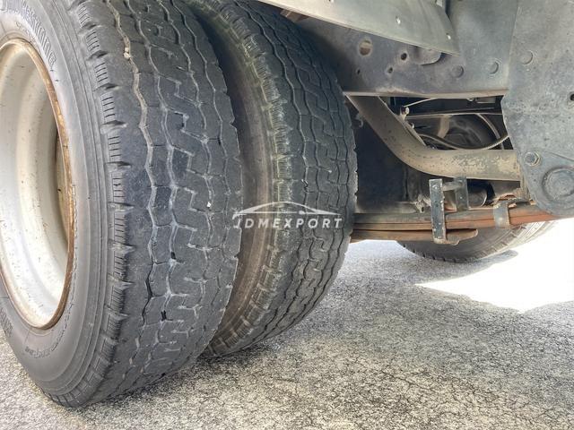 Mitsubishi Fuso Canter 1995 thumbnail 9