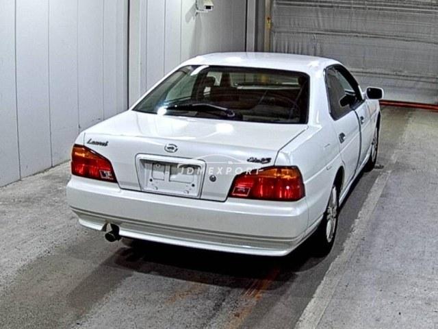 Nissan Laurel 1998 thumbnail 2