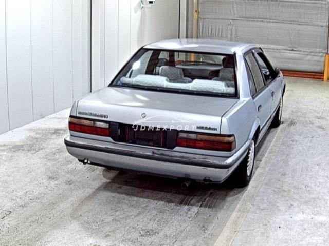 Nissan Bluebird 1987 thumbnail 2