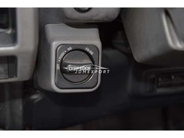 Toyota Land Cruiser 70 1992 thumbnail 11
