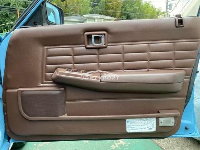Nissan Cedric Van 1999 thumbnail 11