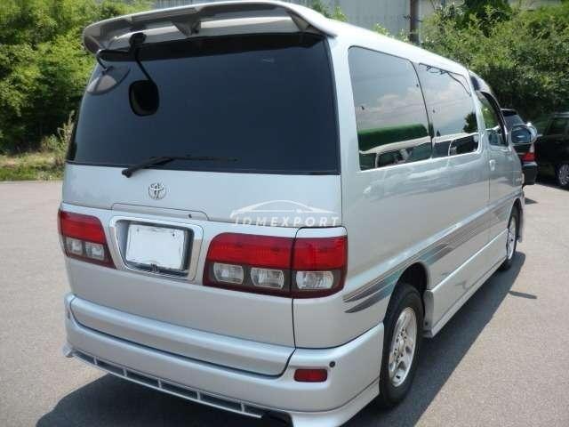 Toyota Hiace Regius 1999 thumbnail 2