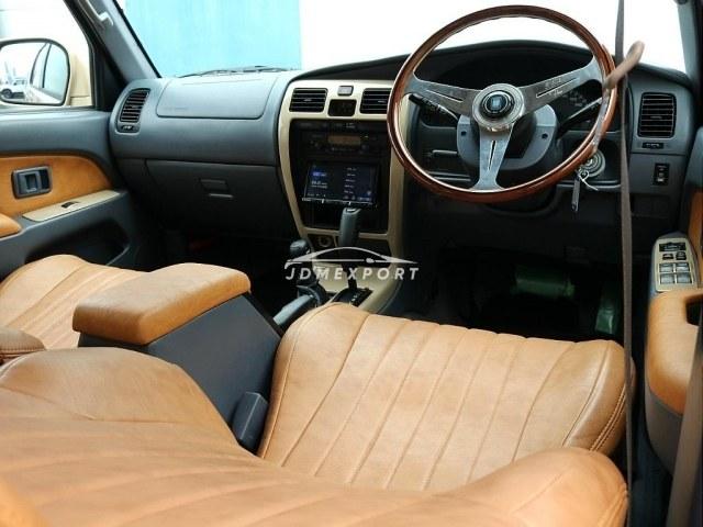 Toyota Hilux Surf 1999 thumbnail 15