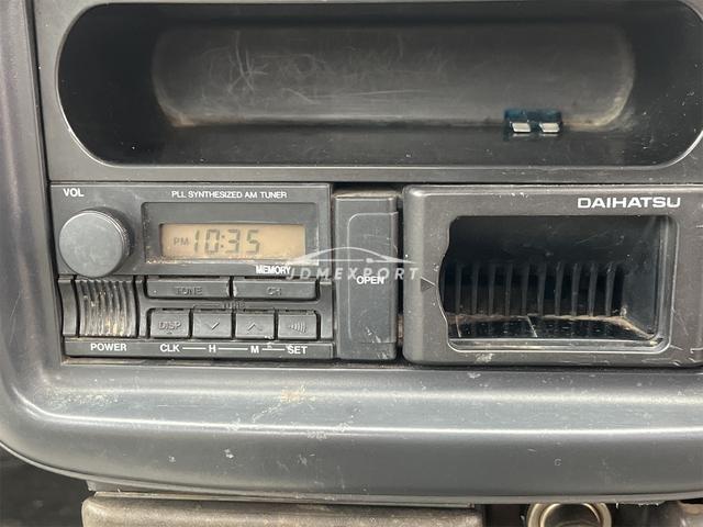 Daihatsu Hijet Truck 1997 thumbnail 31