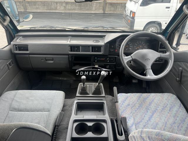Mitsubishi Delica Van 1998 thumbnail 3