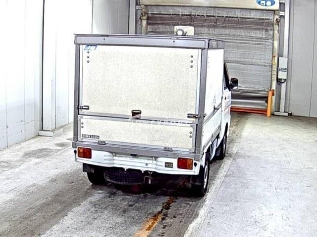 Daihatsu Hijet Truck 2002 thumbnail 6