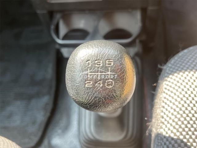 Daihatsu Naked 2002 thumbnail 28