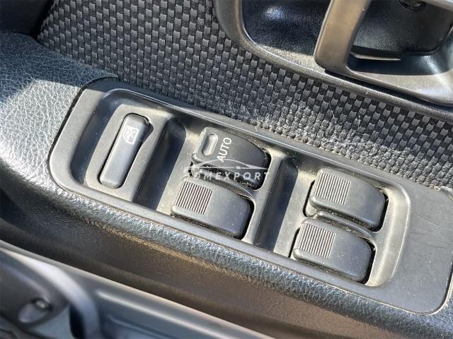Daihatsu Naked 2002 thumbnail 35