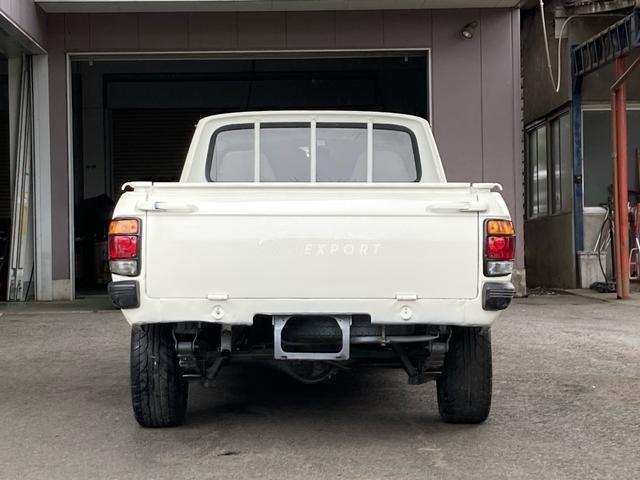 Nissan Sunny Truck 1993 thumbnail 4