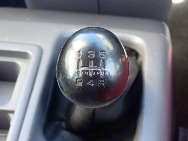 Nissan Serena 1997 thumbnail 9