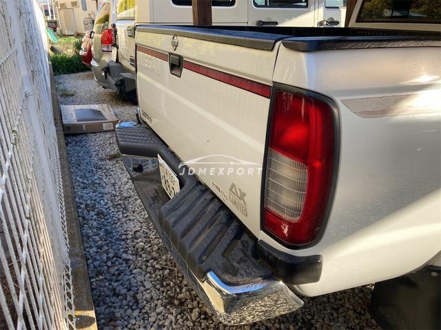 Nissan Datsun Truck 1999 thumbnail 7
