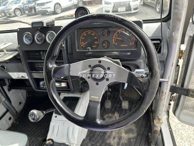 Suzuki Jimny 1992 thumbnail 9