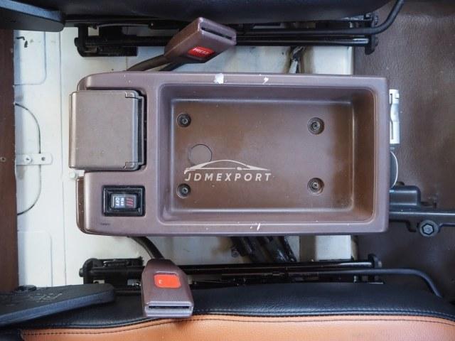 Toyota Land Cruiser 1981 thumbnail 17